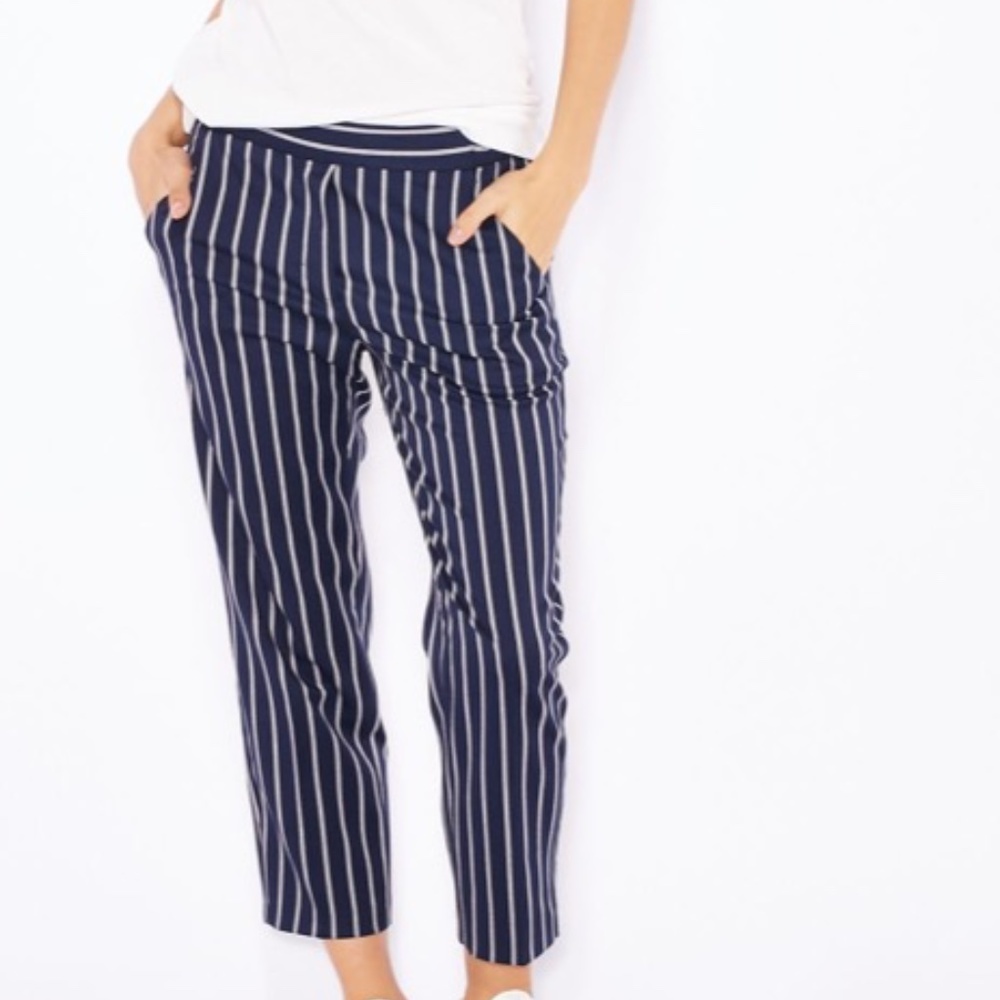 Black and white striped leggings size L for women